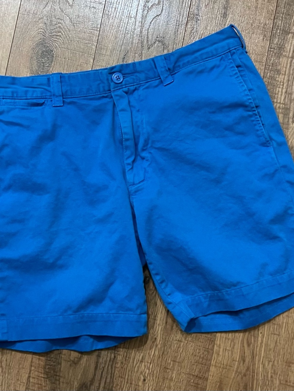 J. Crew Men's Stanton Vibrant Blue Flat Front Chino Shorts 31 7”